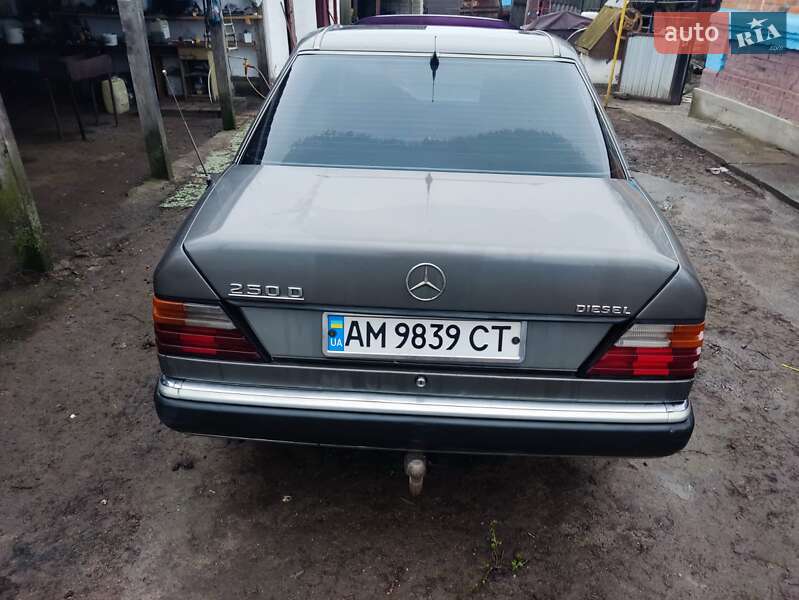 Седан Mercedes-Benz E-Class 1992 в Бердичеві