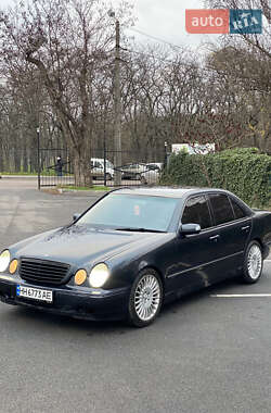 Седан Mercedes-Benz E-Class 2000 в Одесі