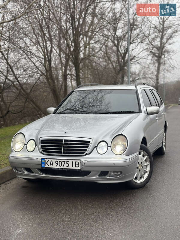 Mercedes-Benz E-Class 2002 Mercedes-Benz E-Class 2002