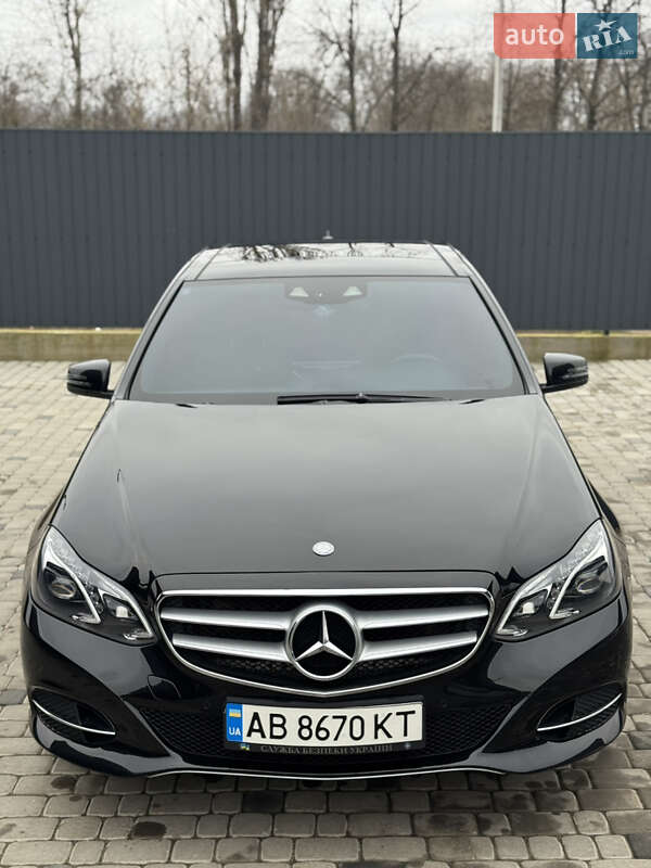 Седан Mercedes-Benz E-Class 2013 в Виннице