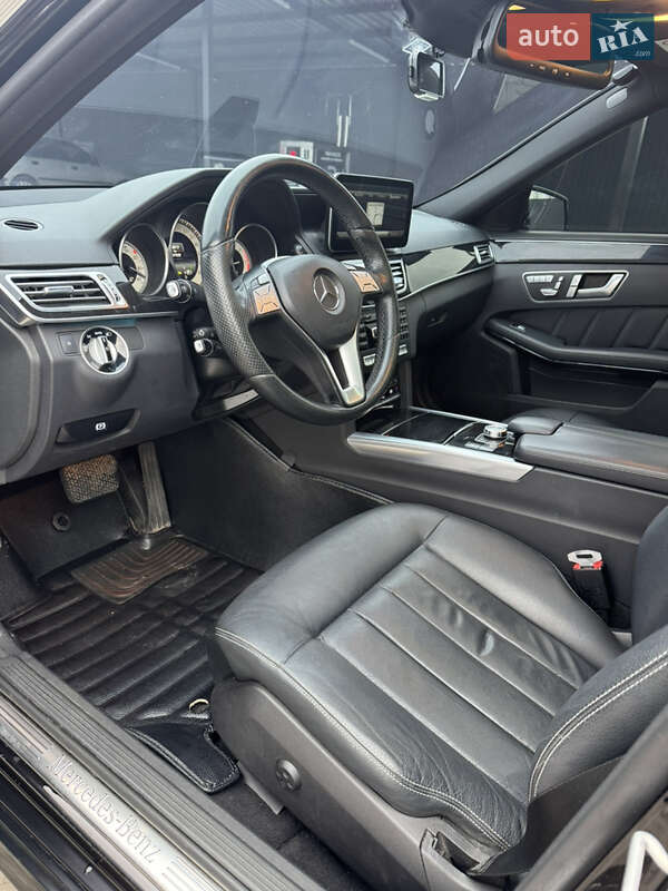 Седан Mercedes-Benz E-Class 2013 в Виннице