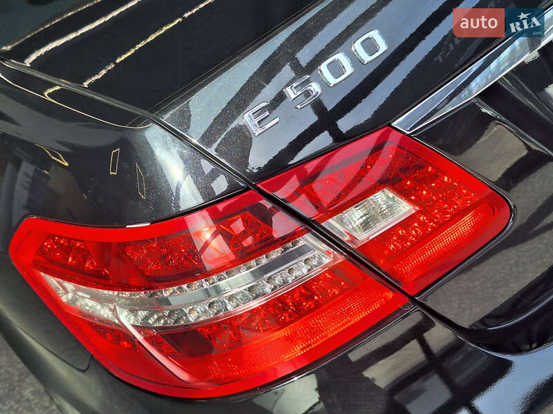 Седан Mercedes-Benz E-Class 2009 в Одесі