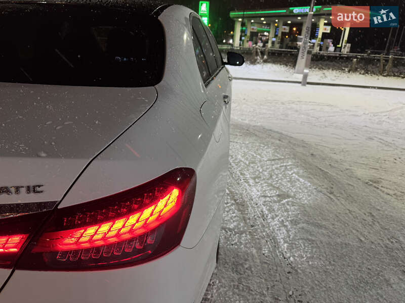 Седан Mercedes-Benz E-Class 2021 в Харкові фото 4 Седан Mercedes-Benz E-Class 2021 в Харкові