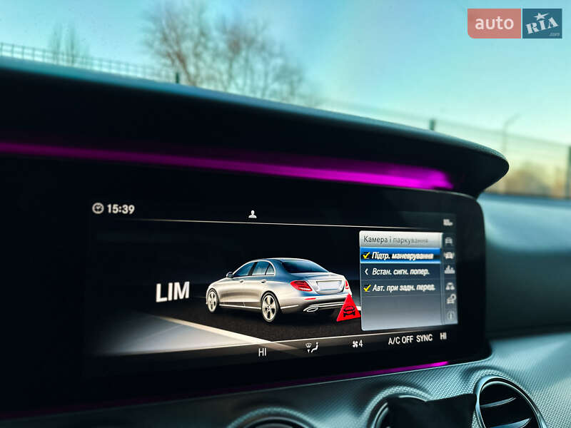 Седан Mercedes-Benz E-Class 2016 в Києві