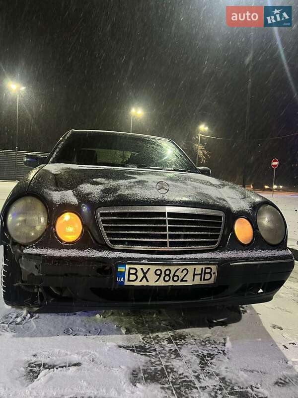 Седан Mercedes-Benz E-Class 2000 в Запорожье фото 6 Седан Mercedes-Benz E-Class 2000 в Запорожье