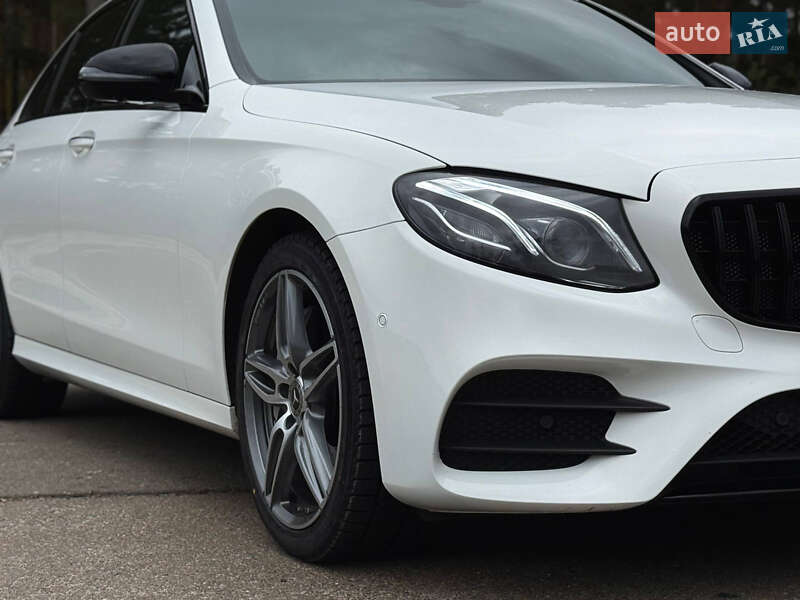 Седан Mercedes-Benz E-Class 2020 в Києві