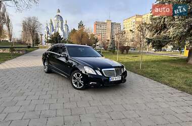 Седан Mercedes-Benz E-Class 2009 в Виннице