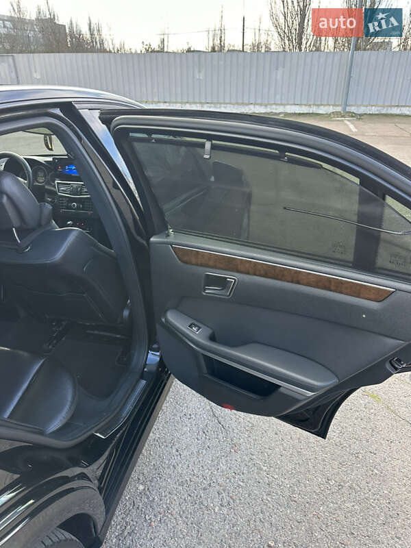 Седан Mercedes-Benz E-Class 2012 в Николаеве фото 10 Седан Mercedes-Benz E-Class 2012 в Николаеве