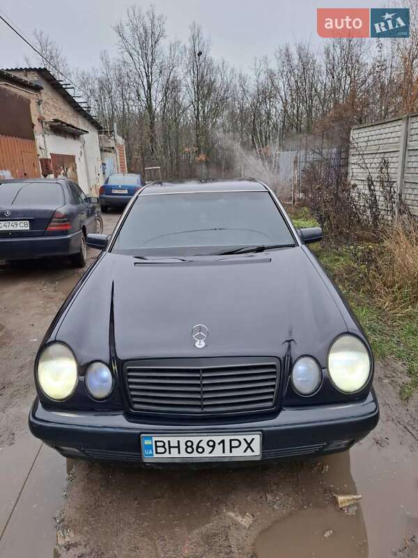 Mercedes-Benz E-Class 1998