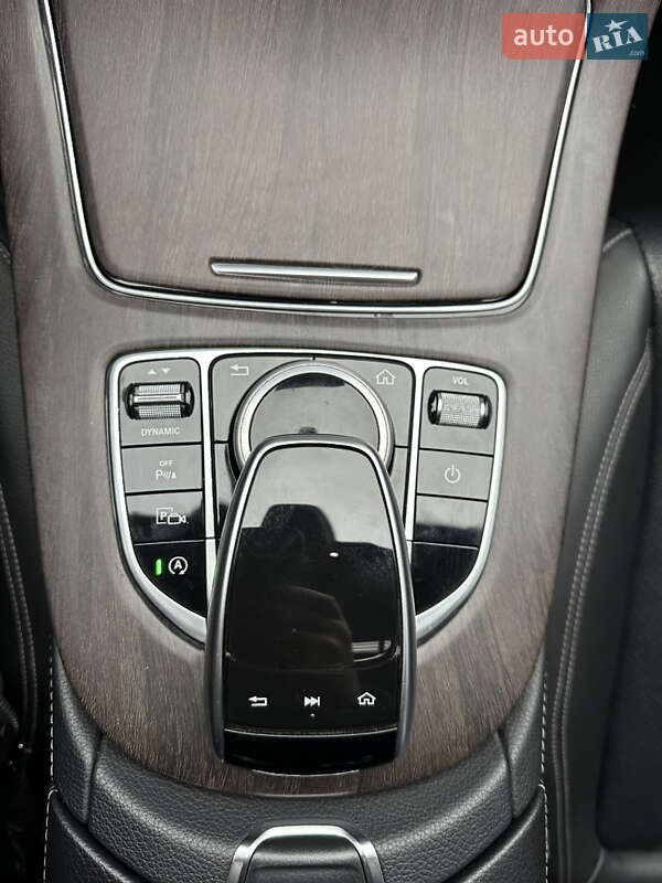 Седан Mercedes-Benz E-Class 2016 в Києві