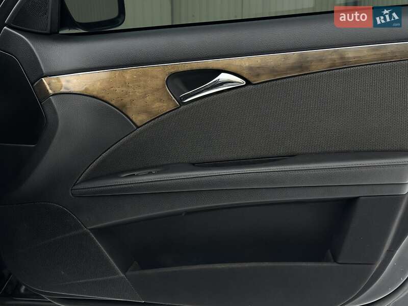 Седан Mercedes-Benz E-Class 2007 в Охтирці