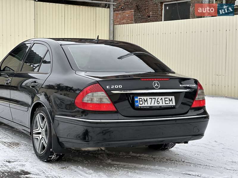 Седан Mercedes-Benz E-Class 2007 в Охтирці