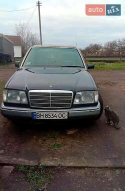 Седан Mercedes-Benz E-Class 1995 в Березівці