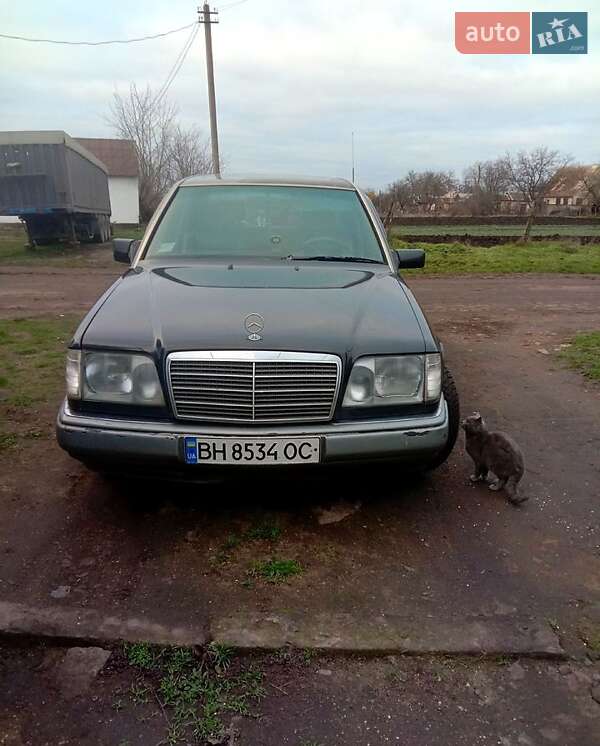 Седан Mercedes-Benz E-Class 1995 в Березівці фото Седан Mercedes-Benz E-Class 1995 в Березівці