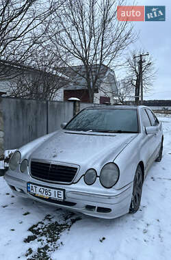 Седан Mercedes-Benz E-Class 2000 в Коломиї