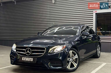 Седан Mercedes-Benz E-Class 2016 в Києві