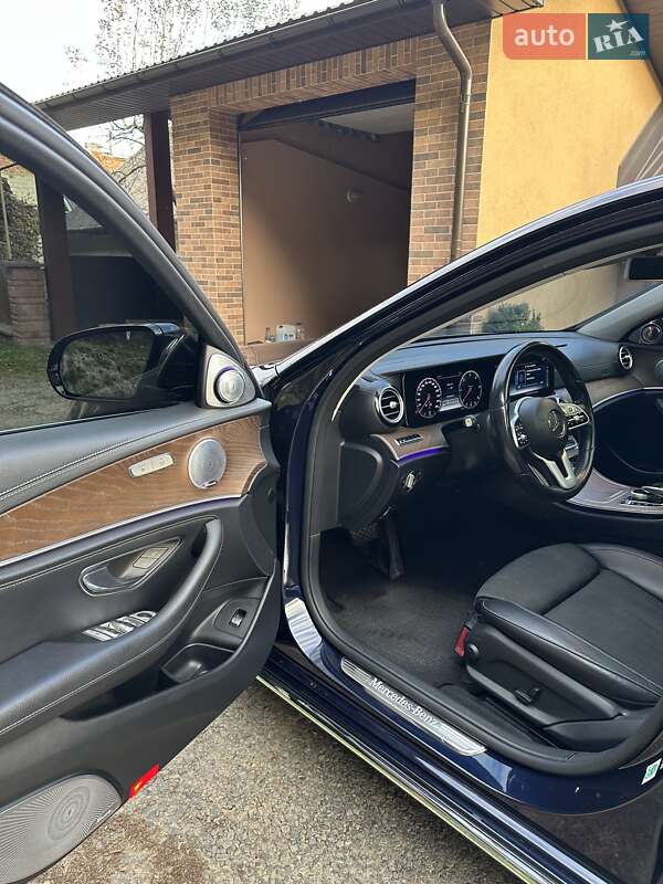 Седан Mercedes-Benz E-Class 2019 в Хусті