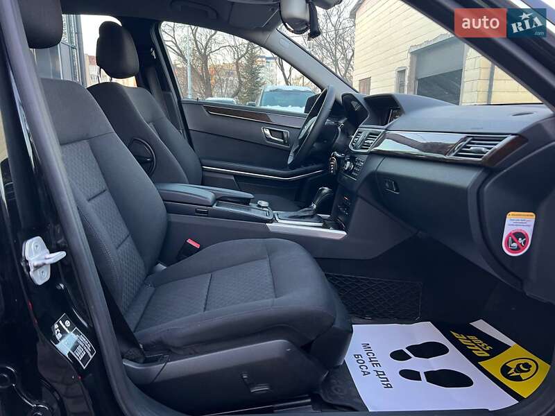 Седан Mercedes-Benz E-Class 2010 в Івано-Франківську