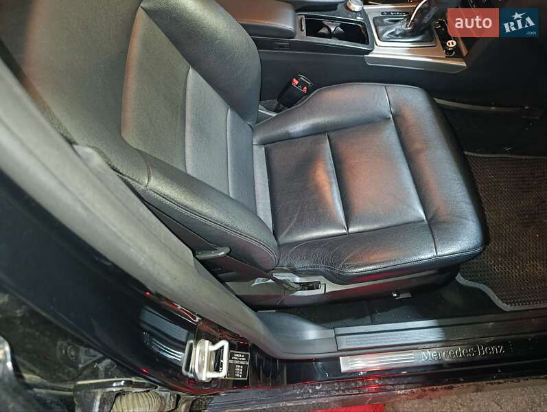 Седан Mercedes-Benz E-Class 2009 в Луцке
