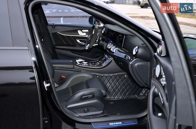 Седан Mercedes-Benz E-Class 2019 в Києві