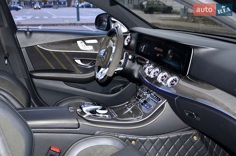 Седан Mercedes-Benz E-Class 2019 в Києві