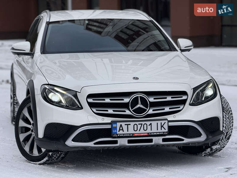 Універсал Mercedes-Benz E-Class 2017 в Івано-Франківську