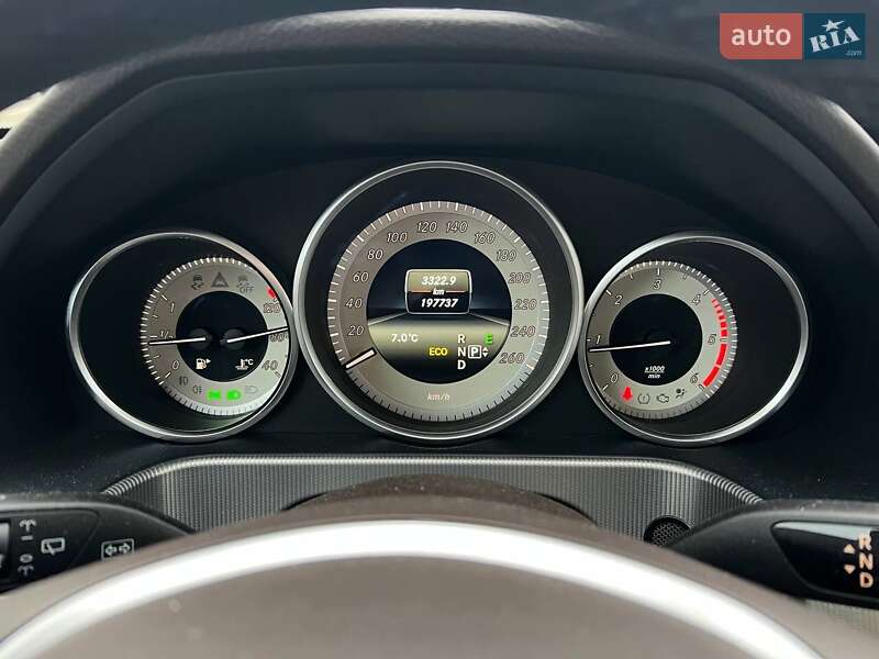 Універсал Mercedes-Benz E-Class 2014 в Києві