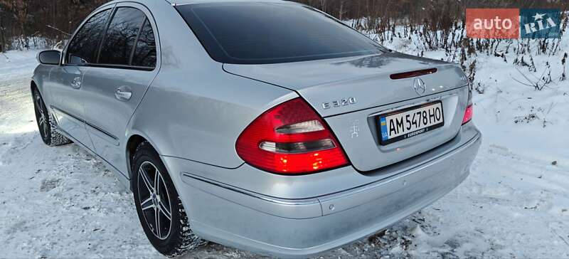 Седан Mercedes-Benz E-Class 2004 в Рівному фото 14 Седан Mercedes-Benz E-Class 2004 в Рівному