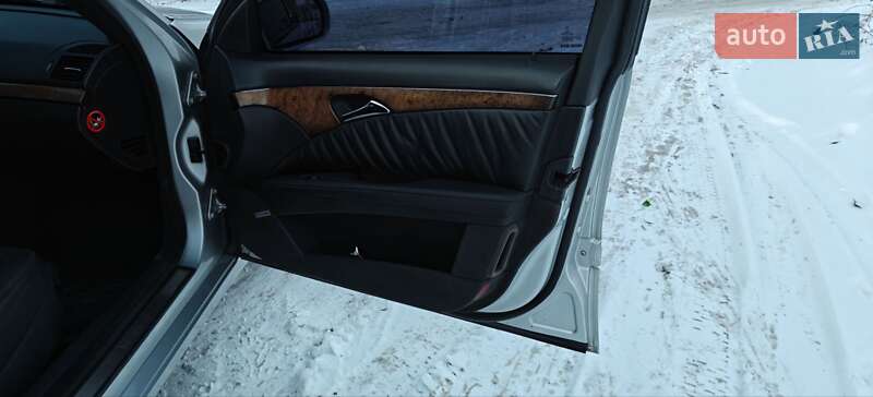 Седан Mercedes-Benz E-Class 2004 в Рівному фото 28 Седан Mercedes-Benz E-Class 2004 в Рівному