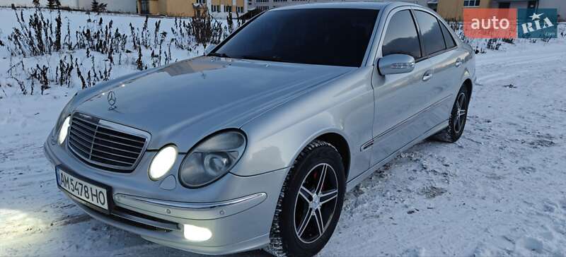 Седан Mercedes-Benz E-Class 2004 в Рівному фото 36 Седан Mercedes-Benz E-Class 2004 в Рівному