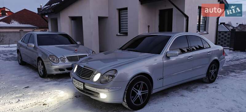 Седан Mercedes-Benz E-Class 2004 в Рівному фото 48 Седан Mercedes-Benz E-Class 2004 в Рівному