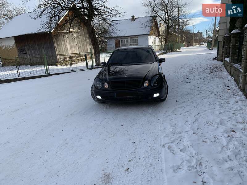 Седан Mercedes-Benz E-Class 2002 в Надвірній фото 2 Седан Mercedes-Benz E-Class 2002 в Надвірній