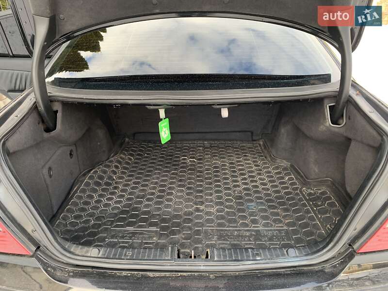 Седан Mercedes-Benz E-Class 2002 в Надвірній фото 40 Седан Mercedes-Benz E-Class 2002 в Надвірній