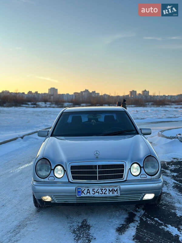 Седан Mercedes-Benz E-Class 1998 в Черкасах фото 2 Седан Mercedes-Benz E-Class 1998 в Черкасах