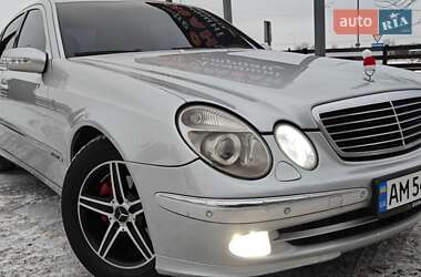 Седан Mercedes-Benz E-Class 2004 в Ровно
