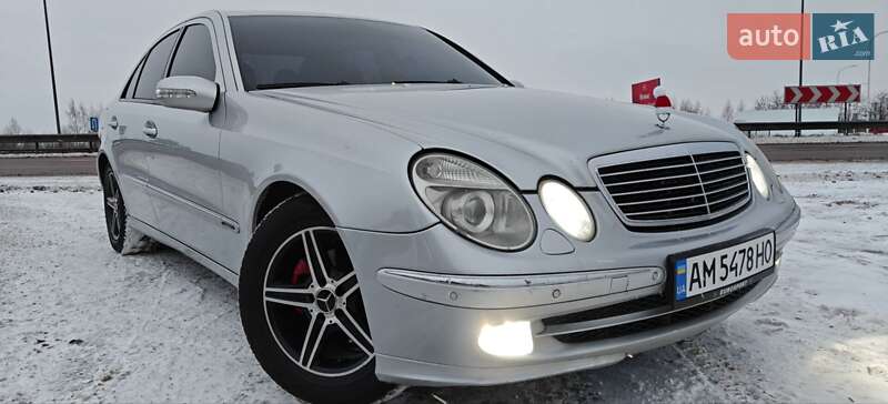 Седан Mercedes-Benz E-Class 2004 в Рівному фото 65 Седан Mercedes-Benz E-Class 2004 в Рівному