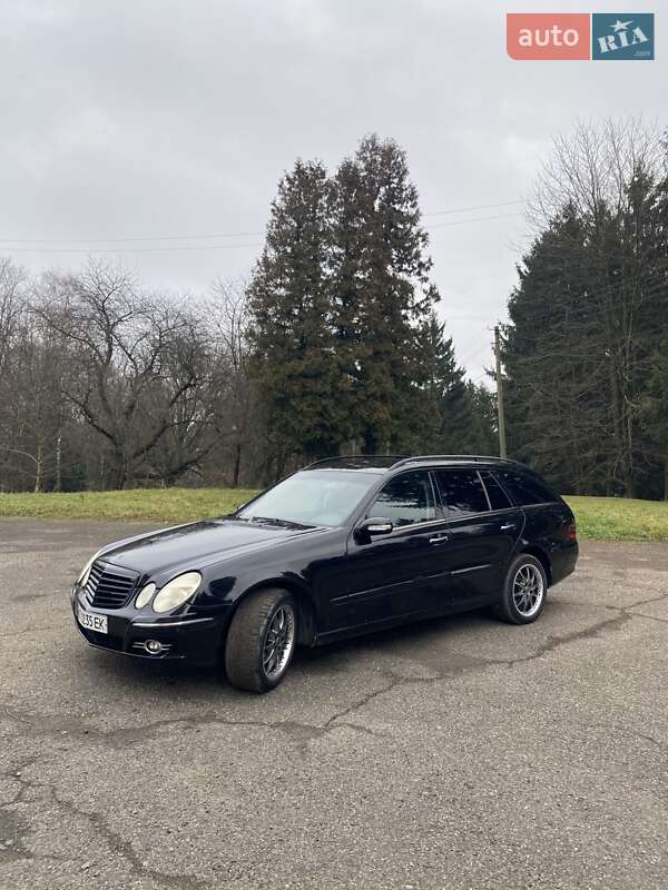 Універсал Mercedes-Benz E-Class 2004 в Бурштині