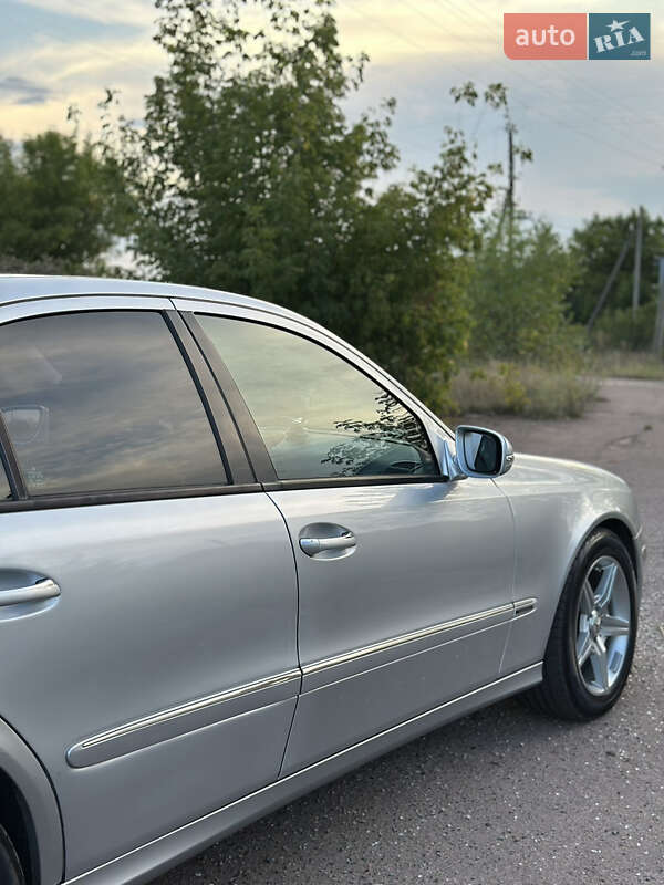 Седан Mercedes-Benz E-Class 2007 в Засуллі фото 17 Седан Mercedes-Benz E-Class 2007 в Засуллі
