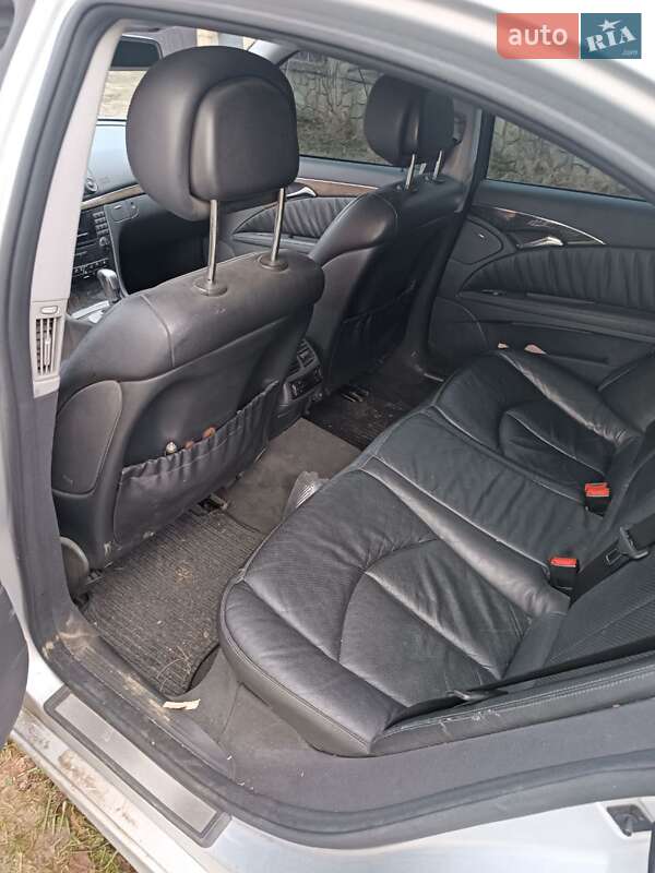 Седан Mercedes-Benz E-Class 2006 в Яремчі
