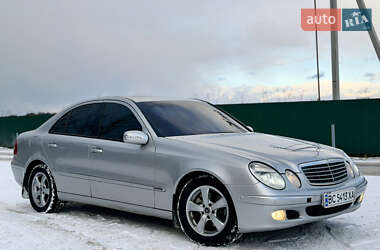 Седан Mercedes-Benz E-Class 2002 в Львове