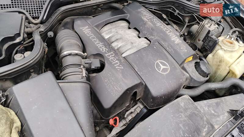 Седан Mercedes-Benz E-Class 1998 в Києві