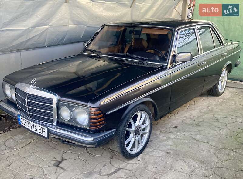 Седан Mercedes-Benz E-Class 1981 в Чернівцях фото 6 Седан Mercedes-Benz E-Class 1981 в Чернівцях
