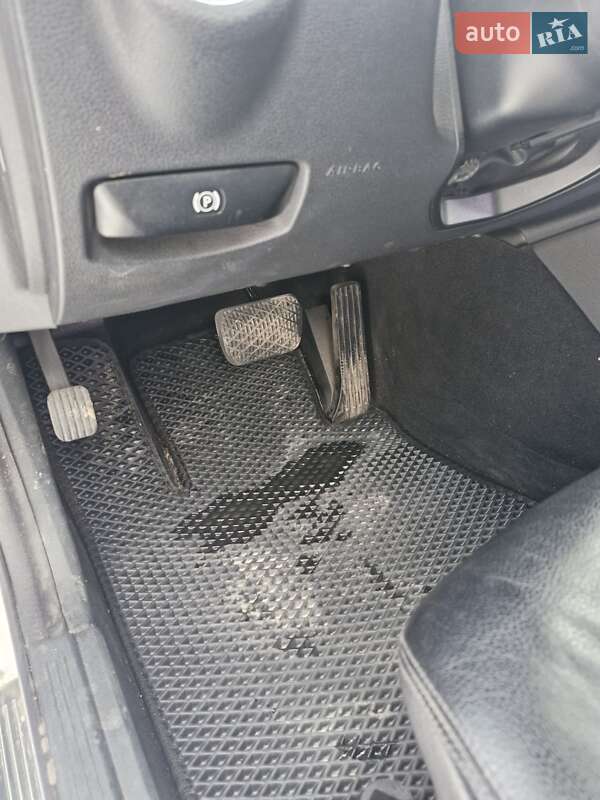 Седан Mercedes-Benz E-Class 2009 в Казатине