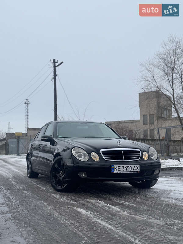 Mercedes-Benz E-Class 2003