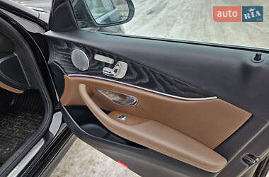 Седан Mercedes-Benz E-Class 2016 в Ровно