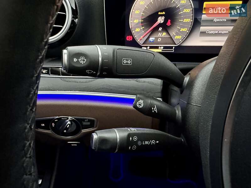 Седан Mercedes-Benz E-Class 2017 в Киеве