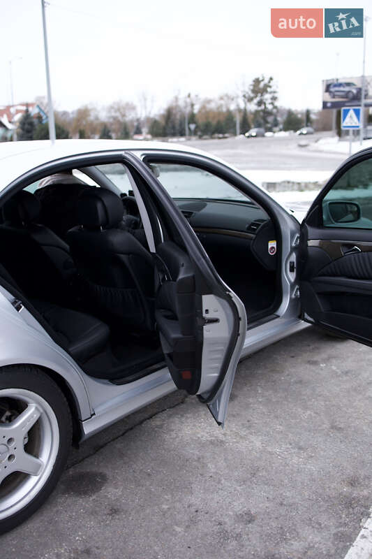 Седан Mercedes-Benz E-Class 2008 в Полтаве