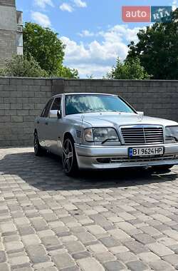 Седан Mercedes-Benz E-Class 1995 в Гадячі