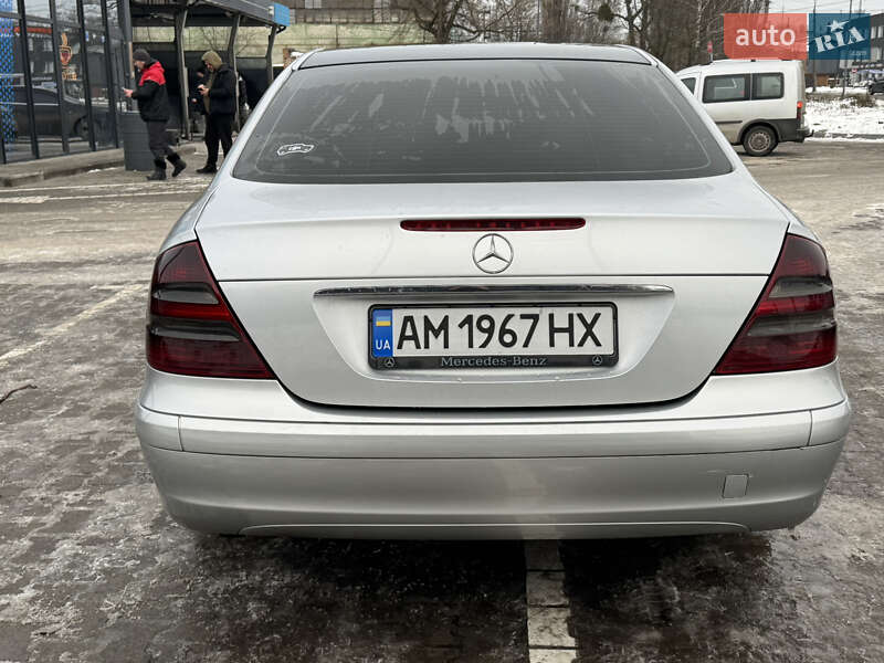 Седан Mercedes-Benz E-Class 2002 в Житомире фото 5 Седан Mercedes-Benz E-Class 2002 в Житомире