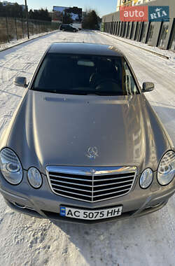 Седан Mercedes-Benz E-Class 2006 в Луцке